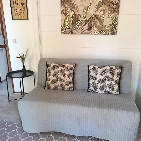 Lot 23 - 4-6 Places Chalet *